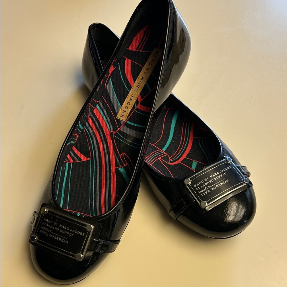 Marc by Marc Jacobs Black Patent Flats Size 40.5/9.5